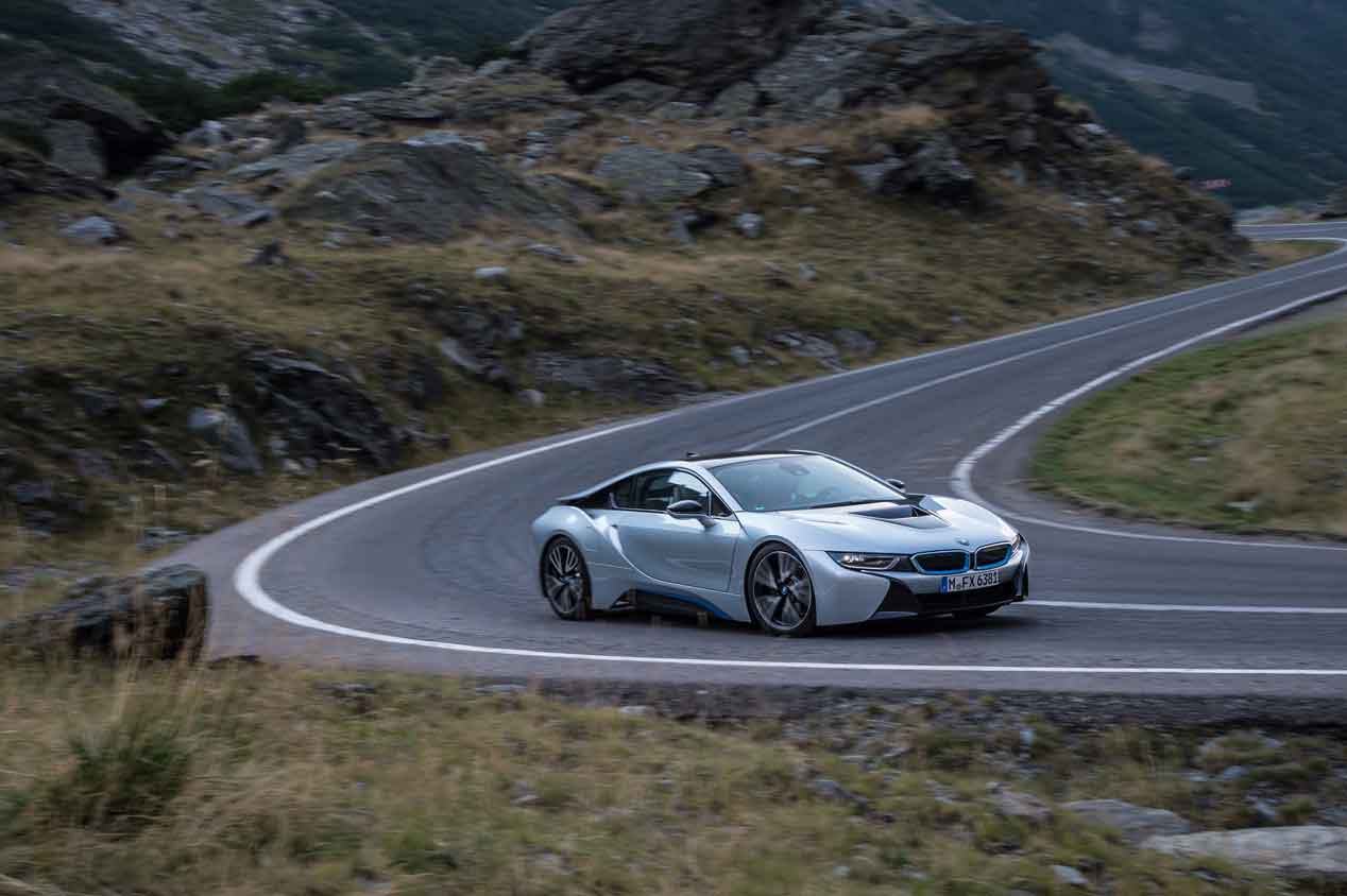 BMW i8 por Rumanía