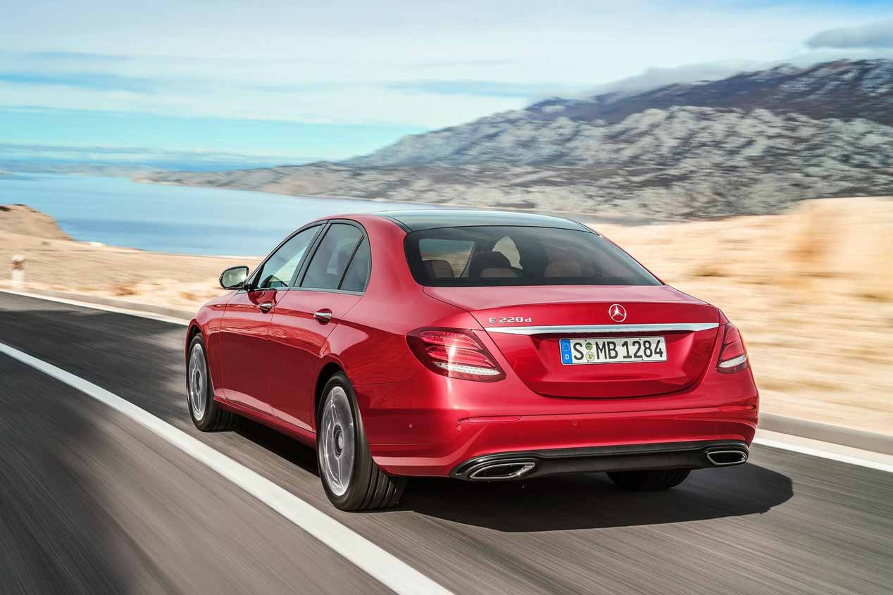 Mercedes E 220d 2016 trasera