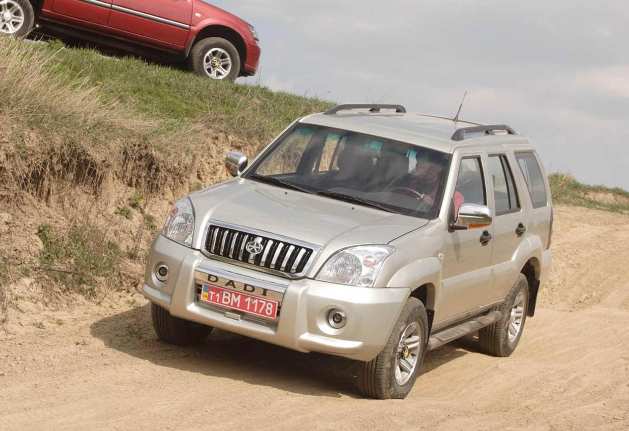 Dadi Shuttle / Toyota Land Cruiser