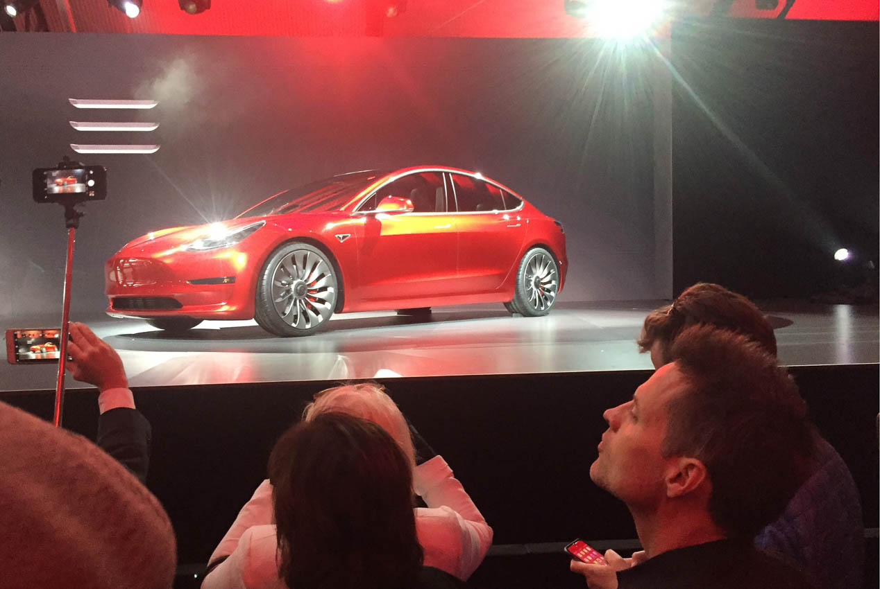 Presentación del Tesla Model 3