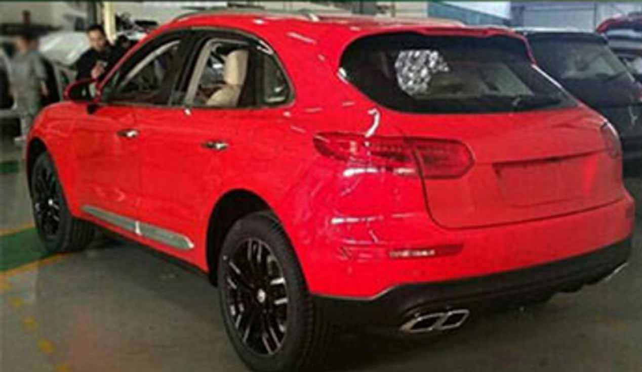 Zoyte SR8, copia china Porsche Macan