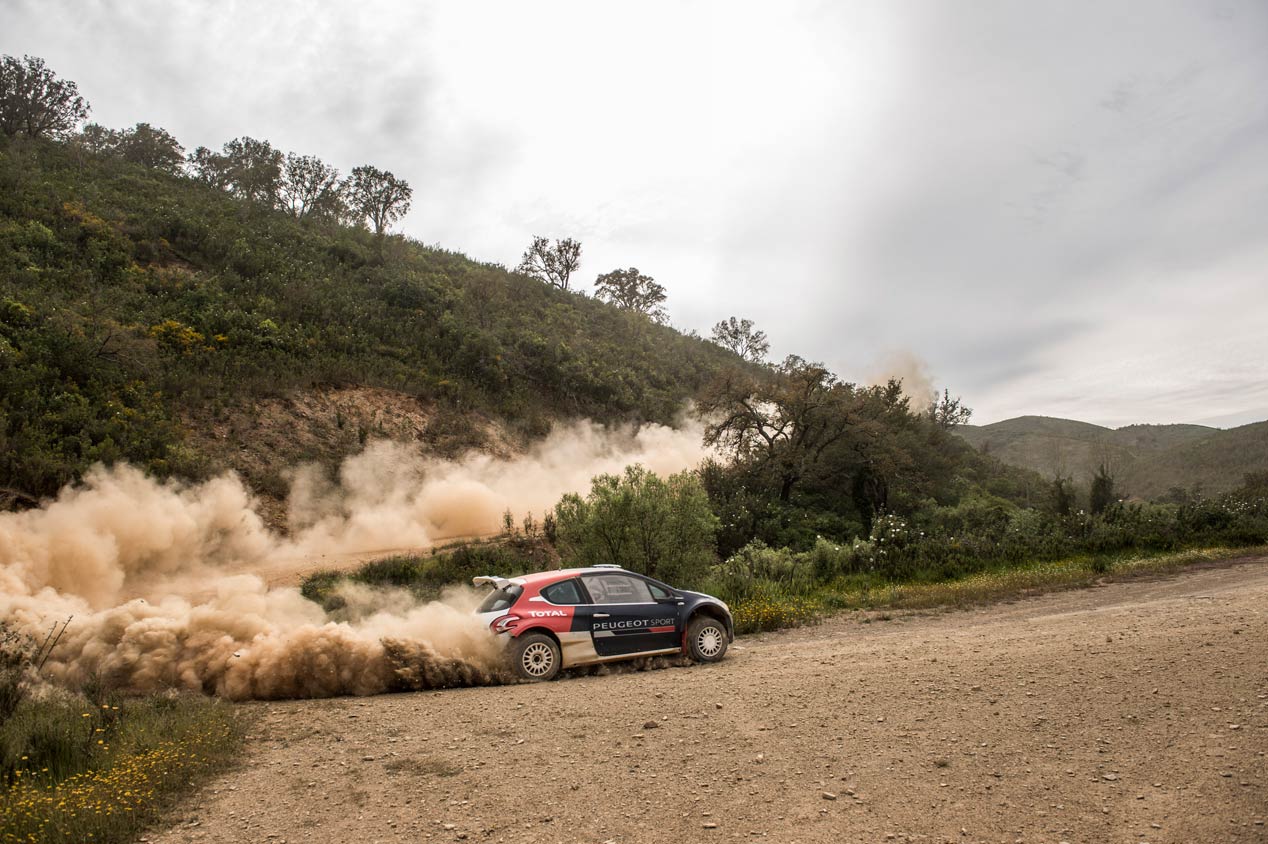 Peugeot 208 T16 R5