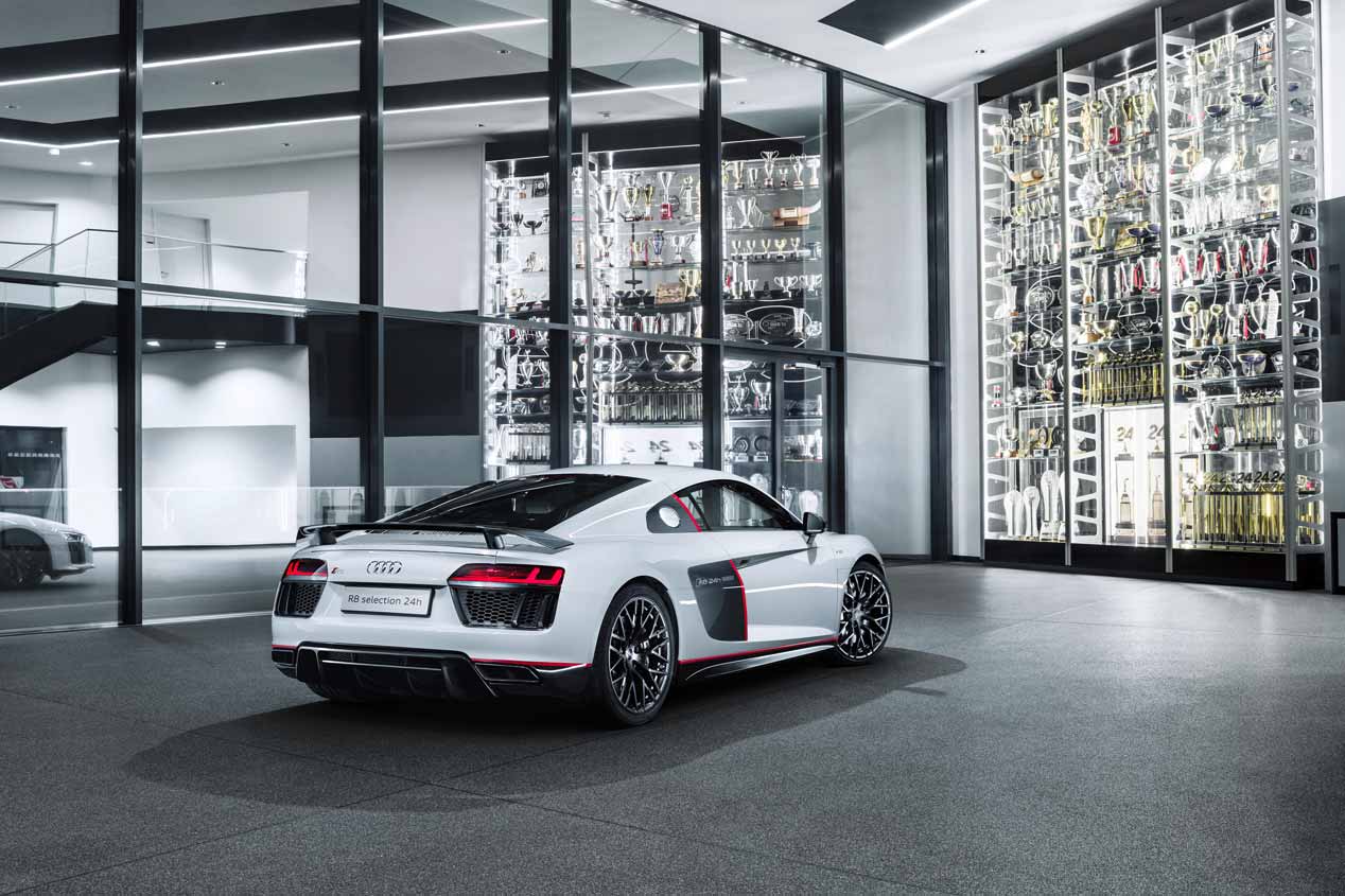 Audi R8 Coupé V10 plus selection 24h