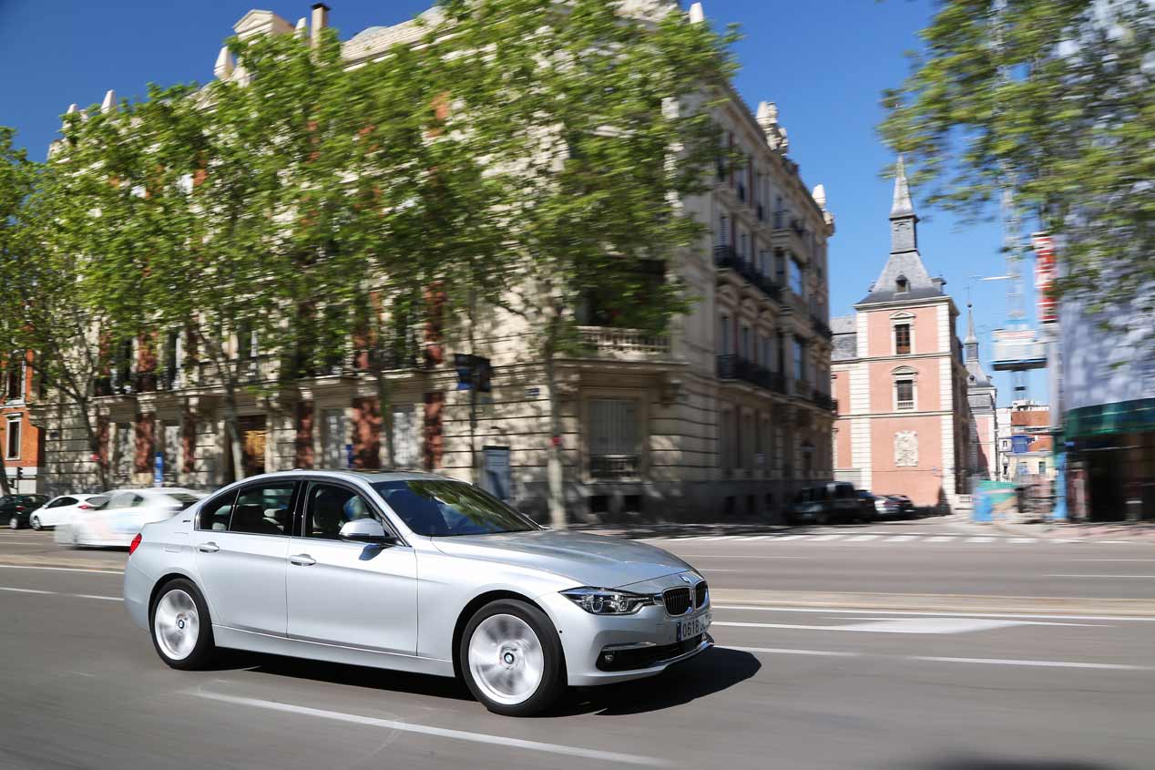 BMW iPerformance: BMW 330e