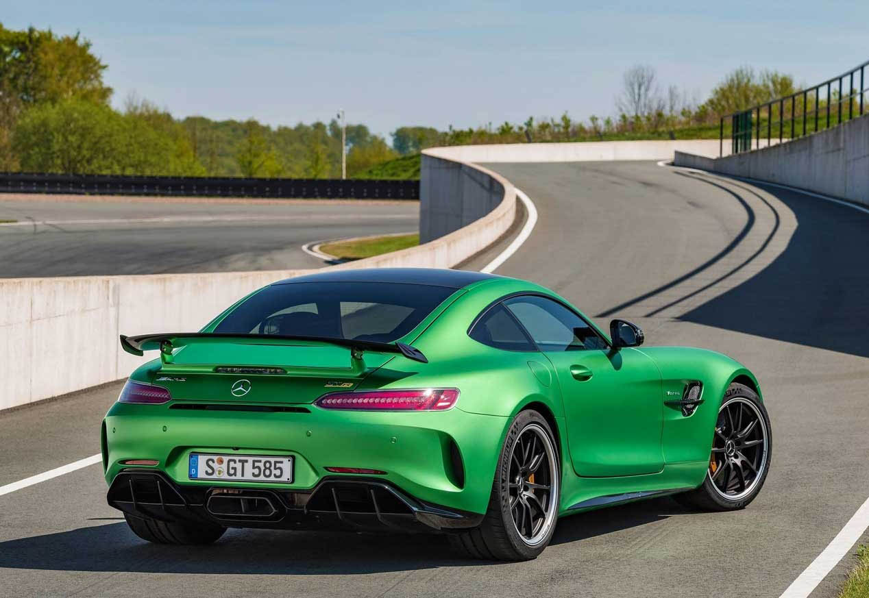 Mercedes-AMG GT R