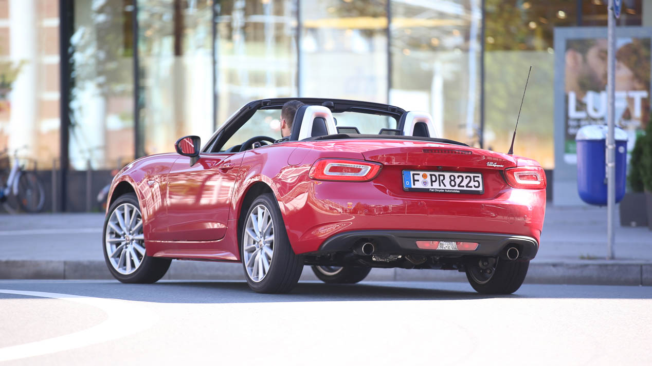 Fiat 124 Spider prueba