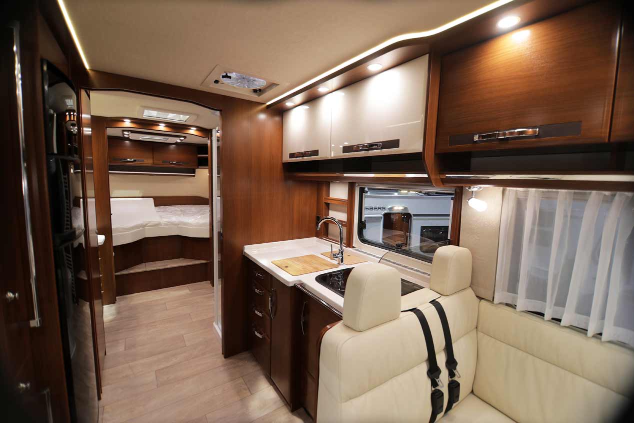 Caravanas y autocaravanas interior