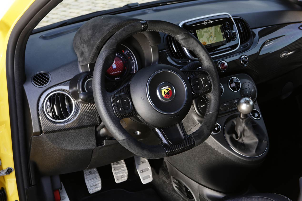 Abarth 595 Competizione