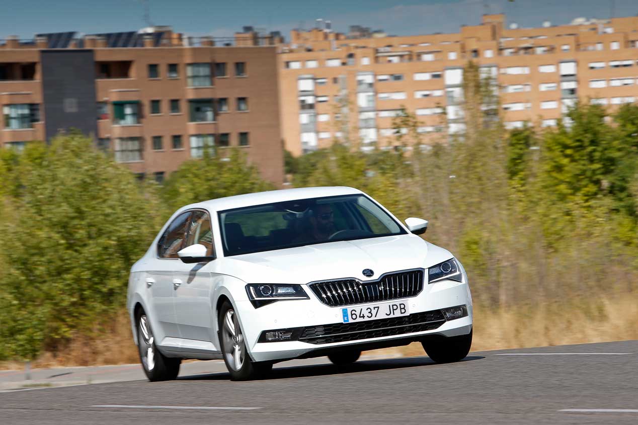 Skoda Superb 1.6 TDI prueba