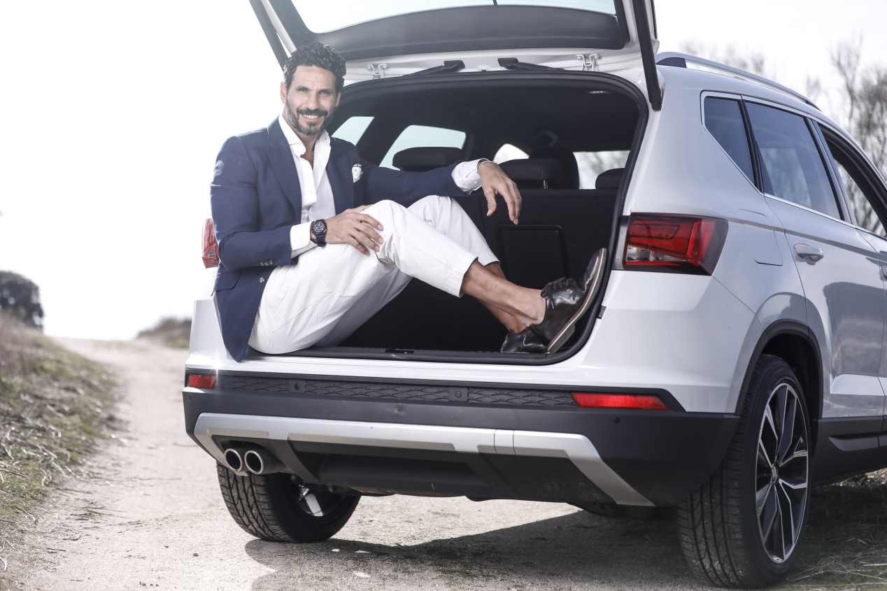 Óscar Higares y el SEAT Ateca