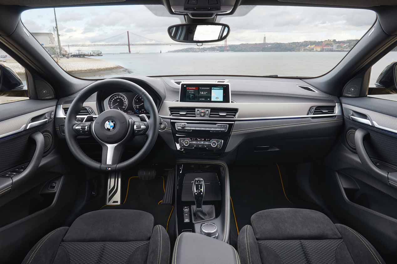 BMW X2: interior