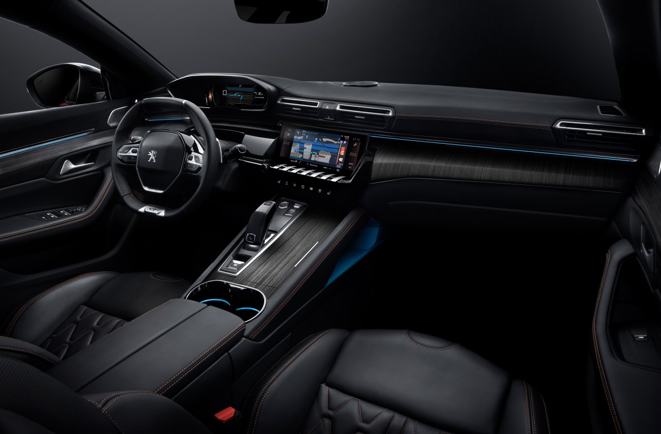 Peugeot 508 2018 interior