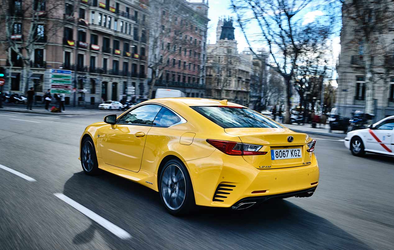 Lexus RC 300h 2018