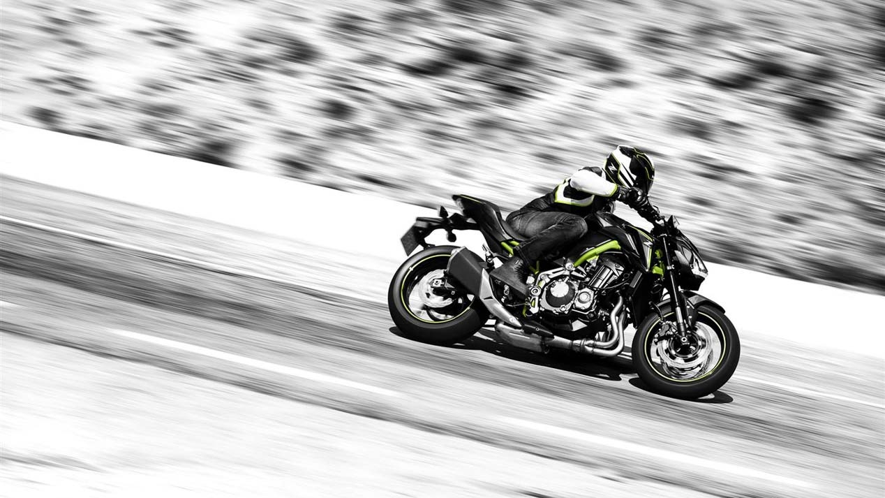 Motos