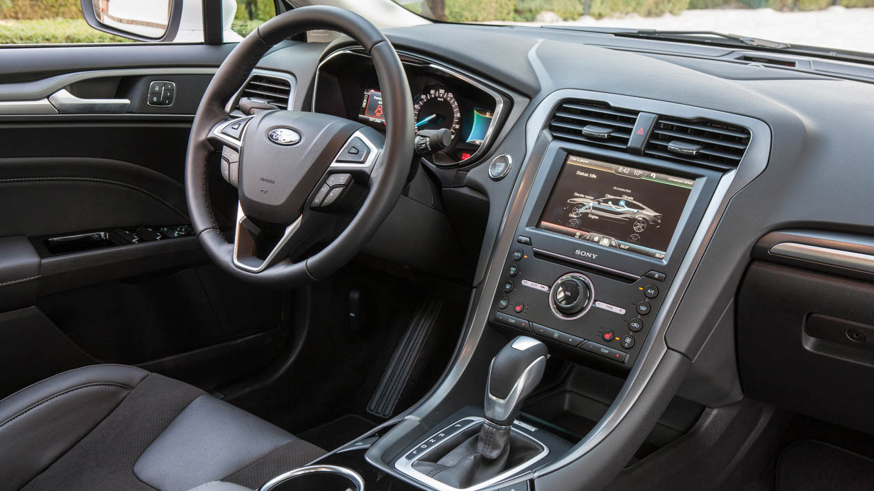 Ford Mondeo 2019: interior