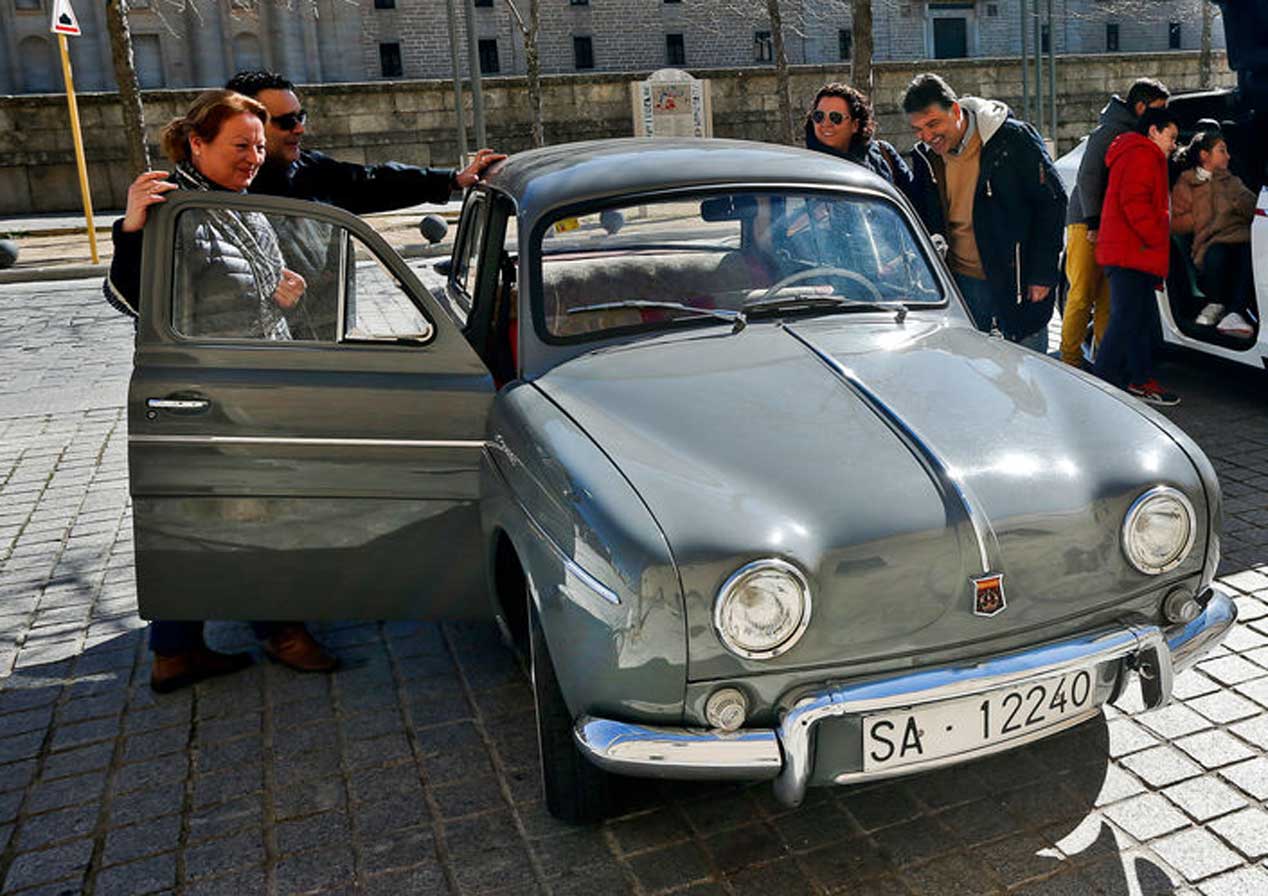 Renault Dauphine