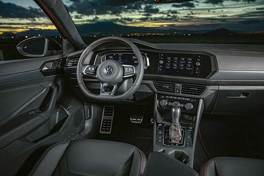 Volkswagen Jetta GLI