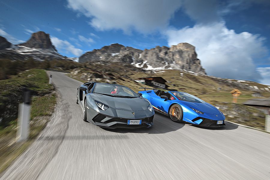 Lamborghini Aventador S Roadster & Huracán Performante Spyder