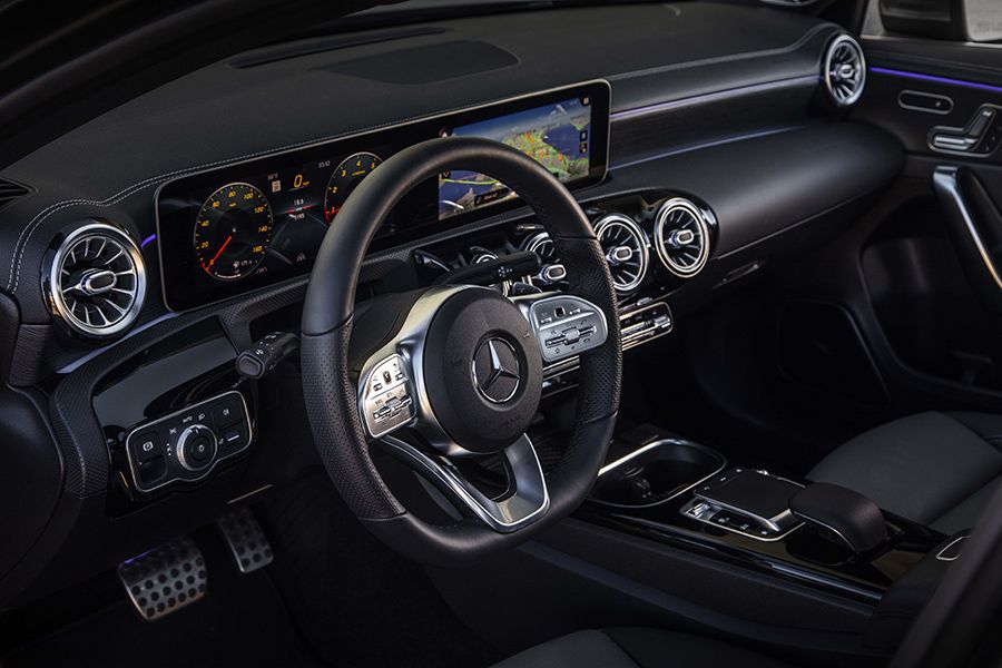 Mercedes-Benz A200