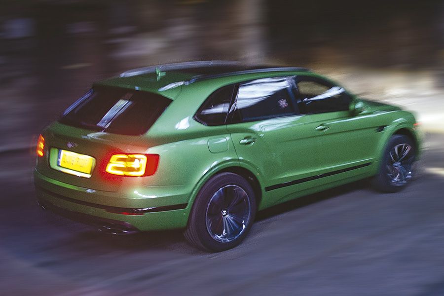 Bentley Bentayga V8