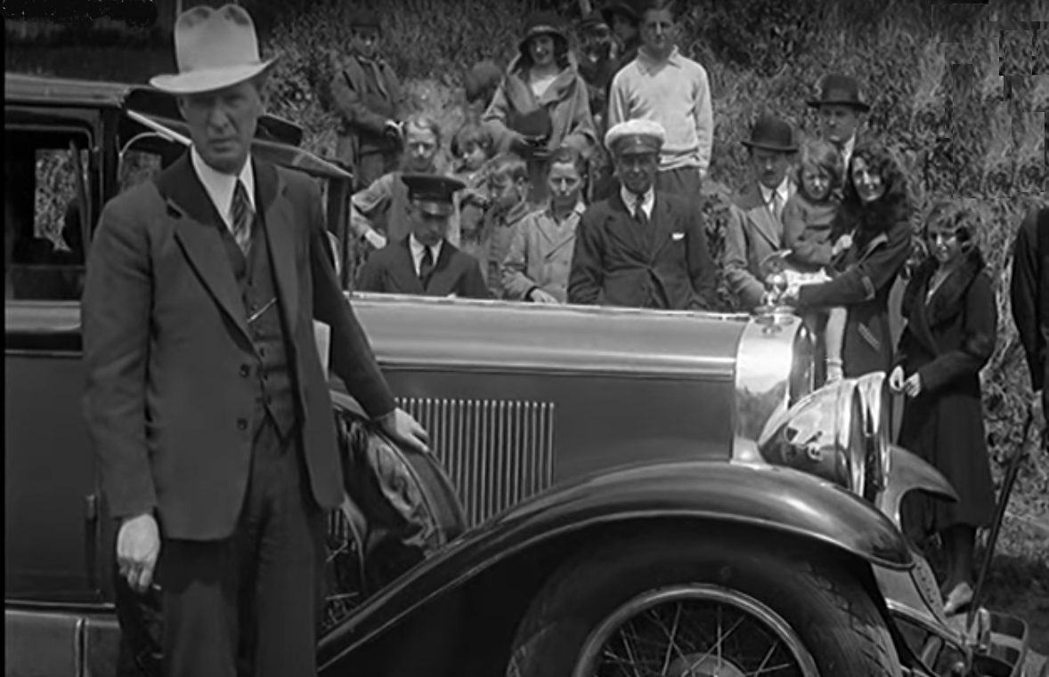 nadie Isla Stewart imagina El Cadillac V8 1928 de Al Capone, a subasta