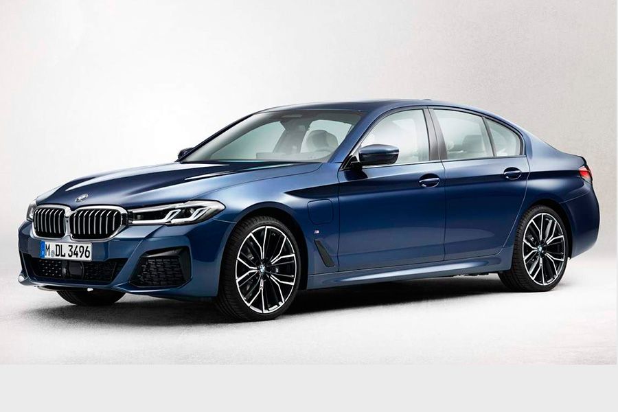 bmw-serie-5-lci-2021-g30-frente.jpg