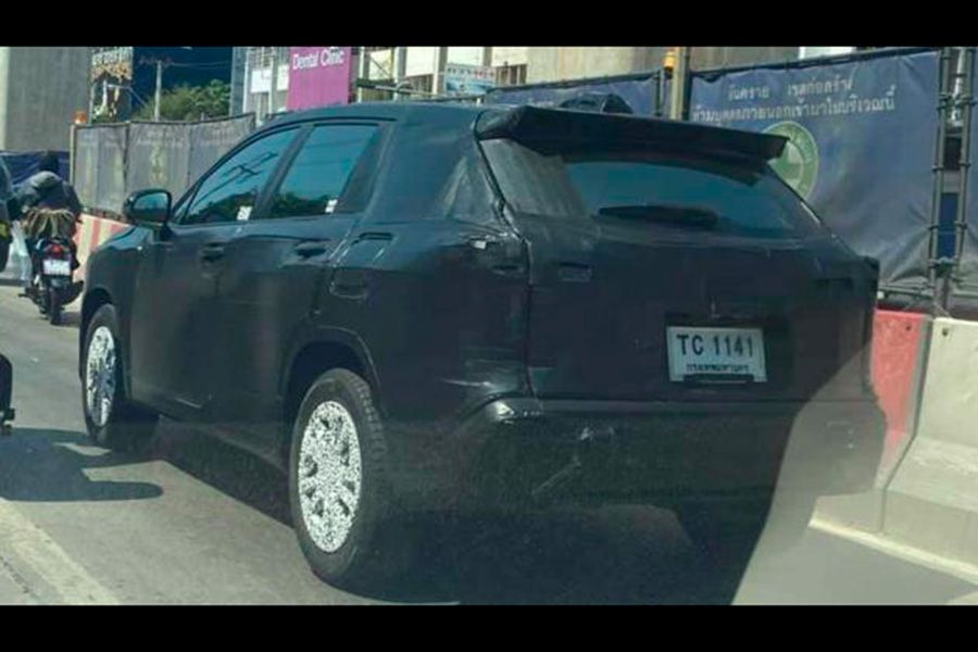 toyota-corolla-cross-espia.jpg