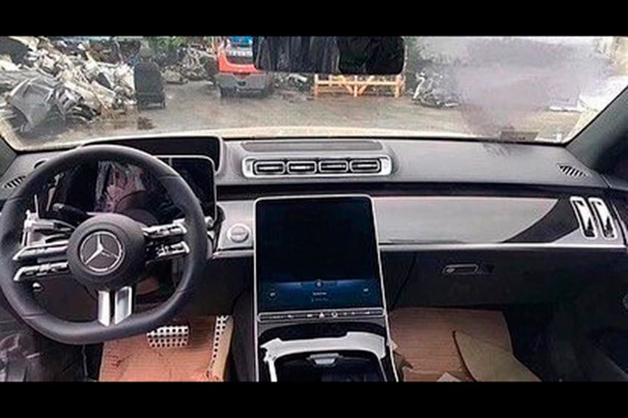 mercedes-benz-clase-s-w223-2021-se-filtra-interior.jpg