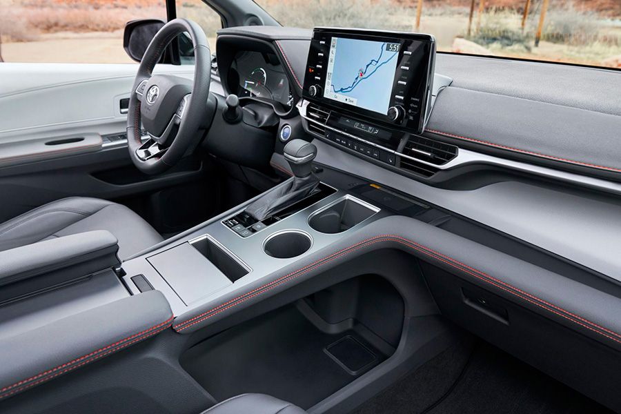 toyota-sienna-2021-interior.jpg